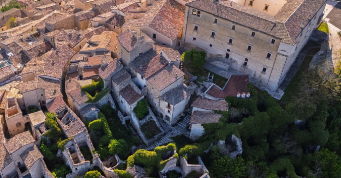 PAESI NARRANTI NEL GRAN SASSO